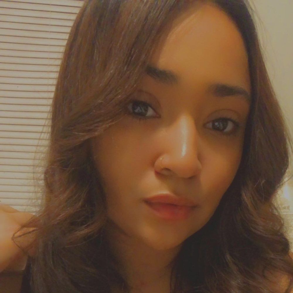 Meet your Posher, Fiorela